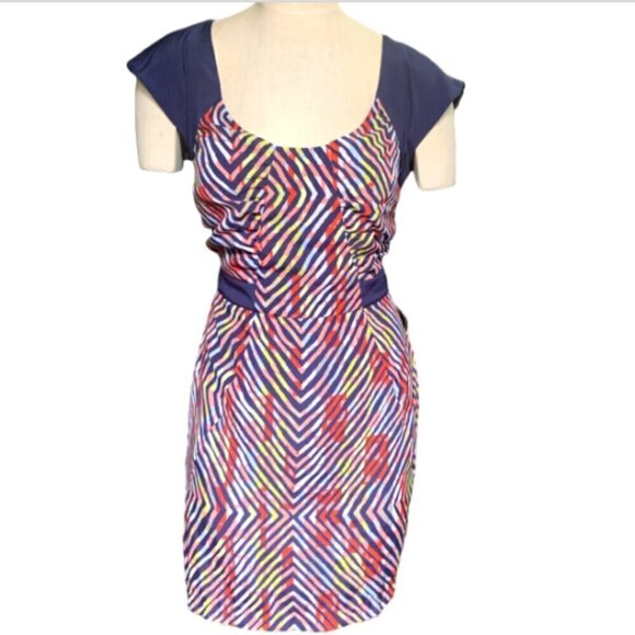 BCBGeneration Dress Multicolor Geometric Print Cap Sleeve Cutout Back Sz 10 #48i - Picture 1 of 9